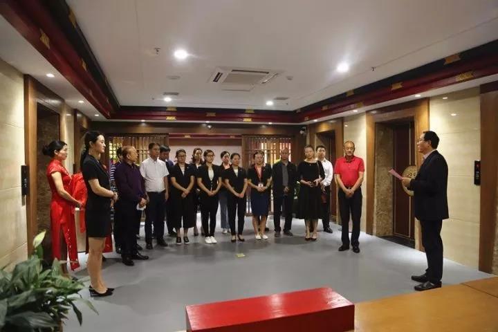 1507688041603639.jpg 1.jpg