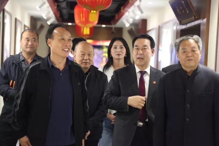 1510022543171026.jpg 1.jpg