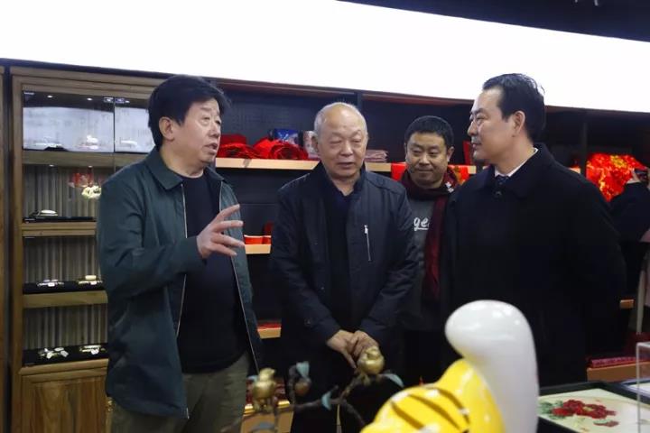 1510884287201740.jpg 4.jpg